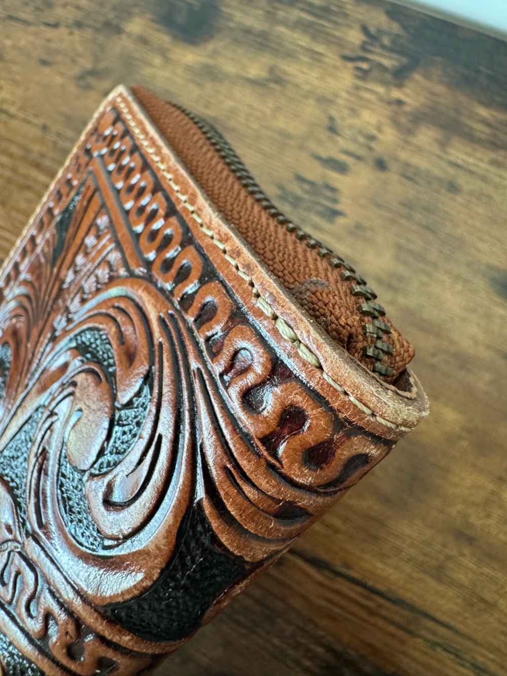 Shyanne Tooled Leather Sunflower Zip Around Wallet Brown Western Floral - Picture 11 of 11